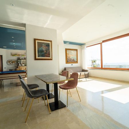 Villa Tito Livio Starguest Pozzuoli Exteriör bild