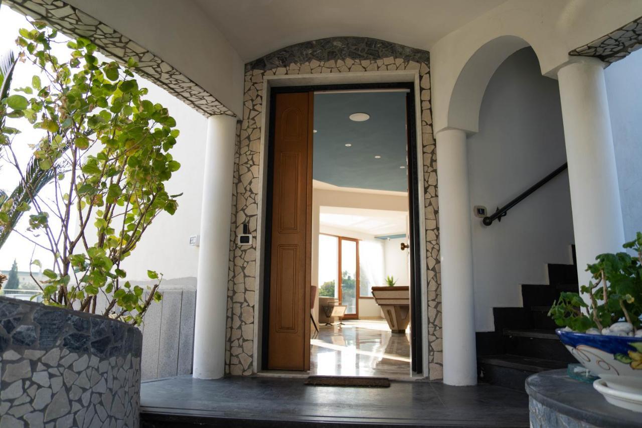 Villa Tito Livio Starguest Pozzuoli Exteriör bild
